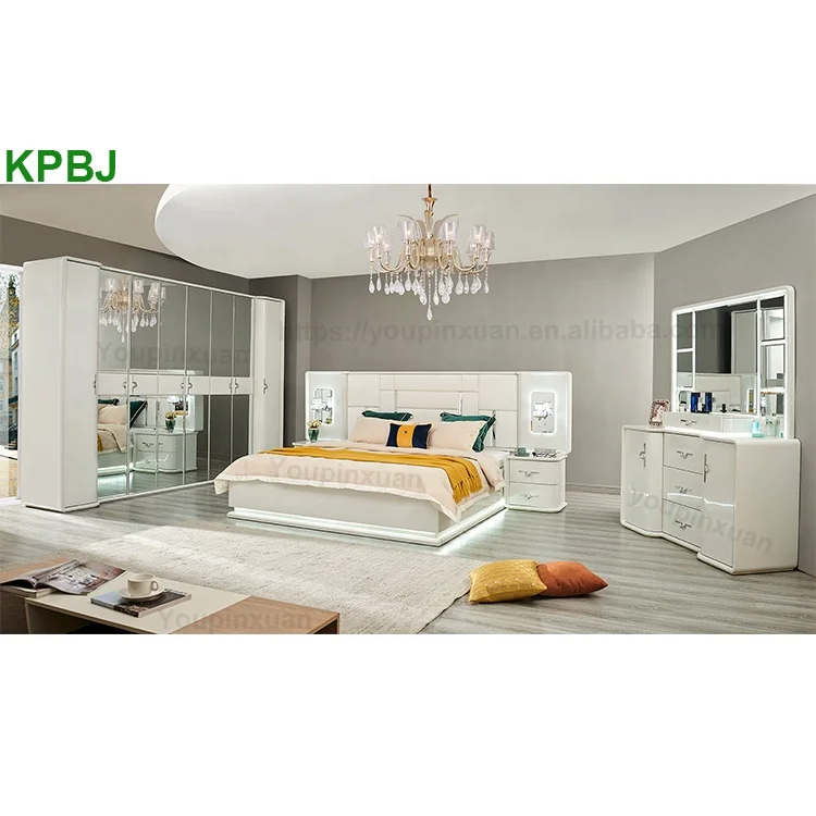 
Contemporary Italian King Queen Size Elegant Bedroom Set White Luxury Bedroom Sets Furniture 