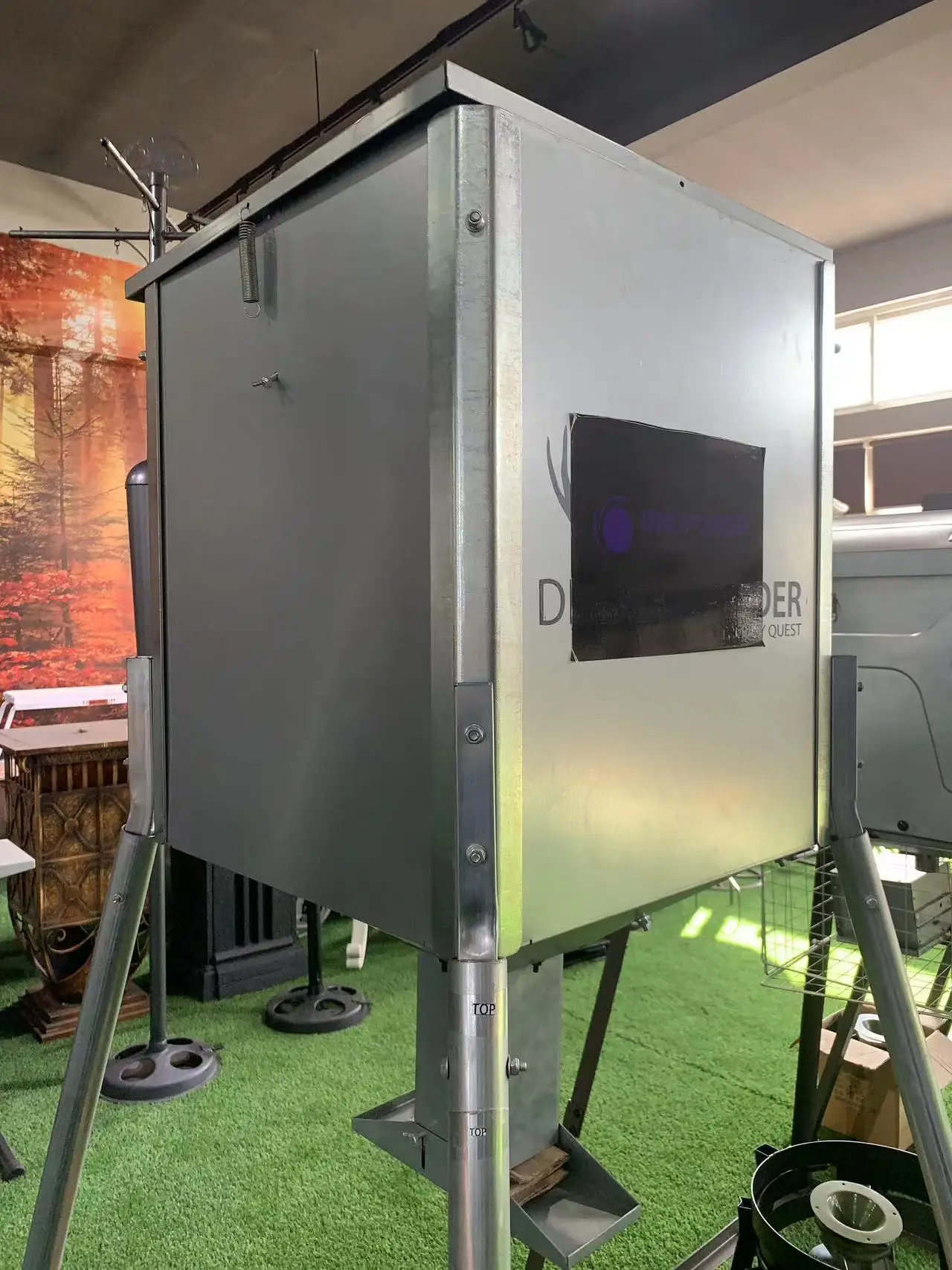 New 225lbs Gravity Deer Feeder For Wild Animals Or Farming/hanging Deer