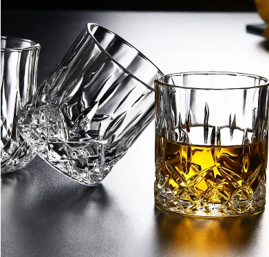 11oz High quality barware elegant drinking cups engraved diamond bottom crystal cut glass cup whiskey glass Tumble