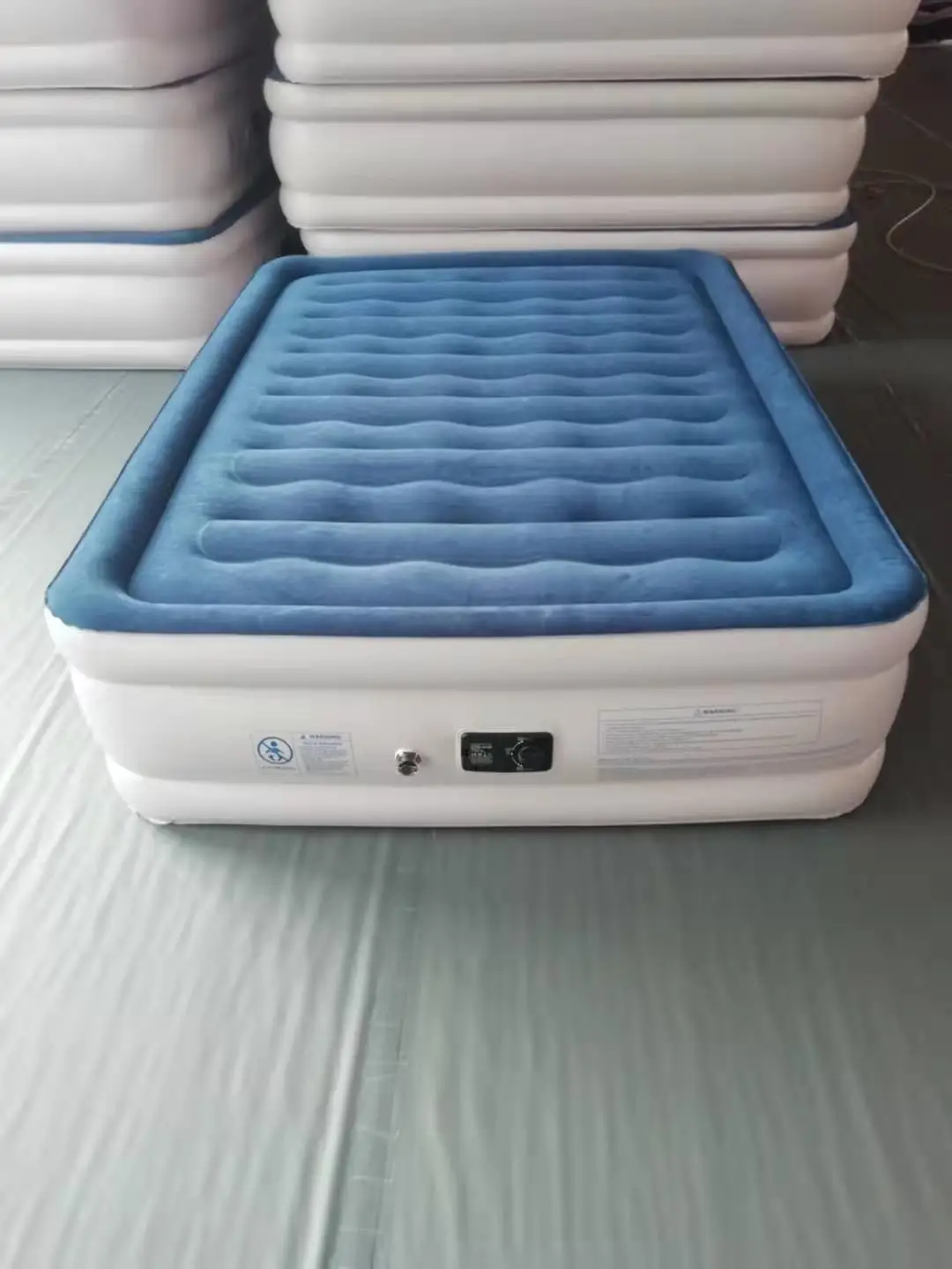 round air mattress bed