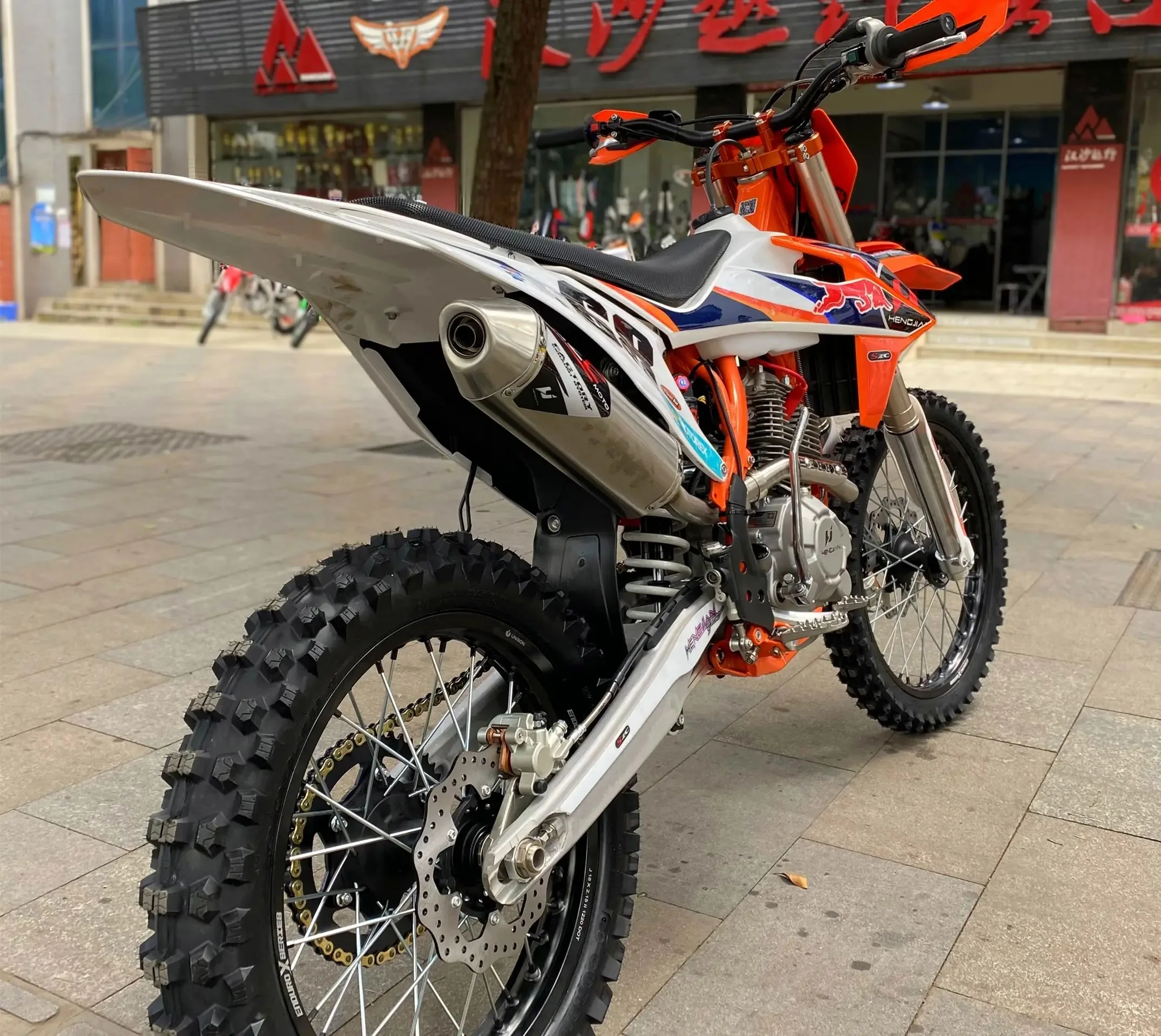 2 Or 4 Stroke Fuel Dirt Bike 250cc Fuel Dirt Bike With Electric Start