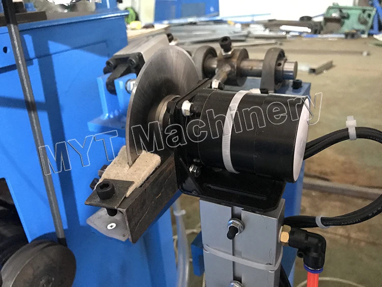 flexible duct machine 2