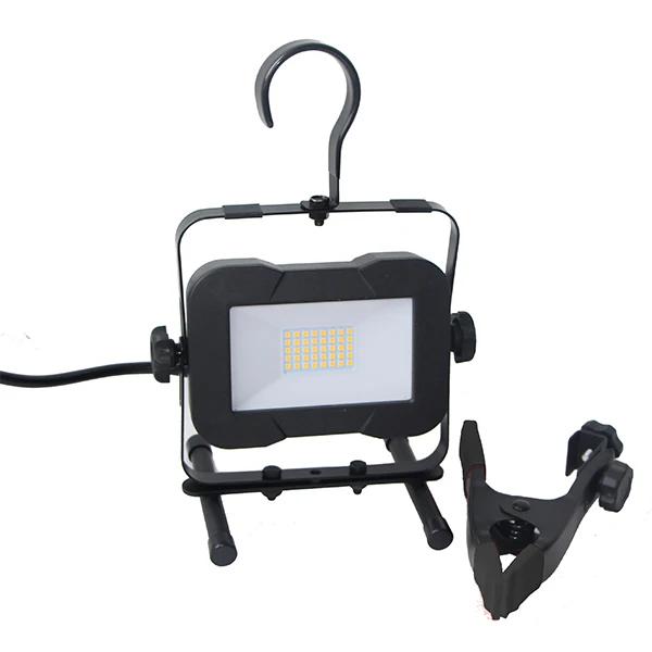 Lightweight Design With Clamps or Hangs 1800 Lumens 15 Watts 5000K Daylight IP65 Led Portable Light for Construction