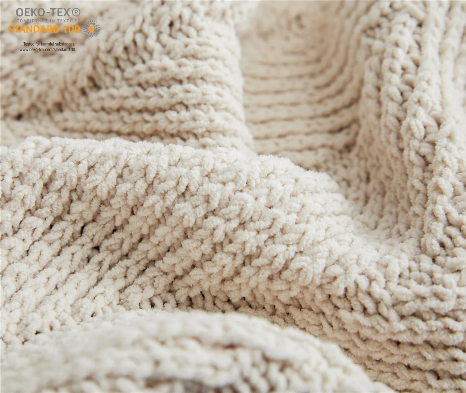 New Design Pom Pom Ball Chenille Home Furnishings Soft Office Nap Knitted Throw Blanket Modern Mfe factory