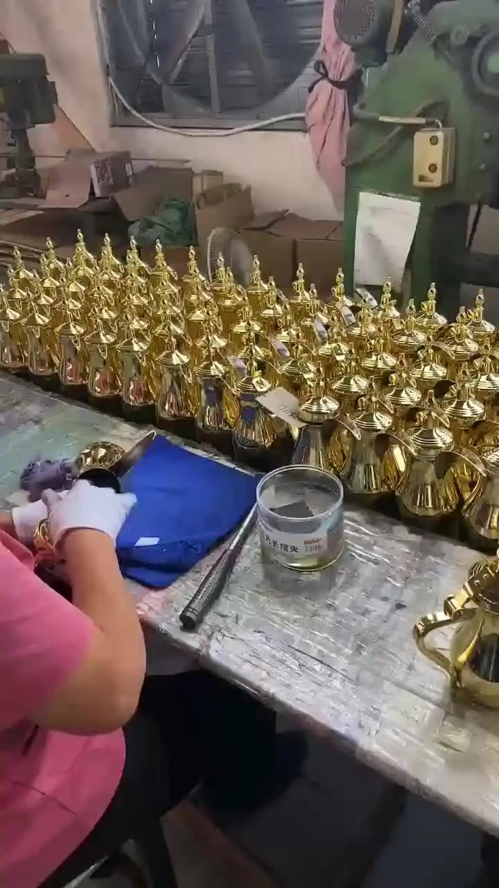 ホームステンレススチールゴールドポリッシュブラスアンティークアラブ