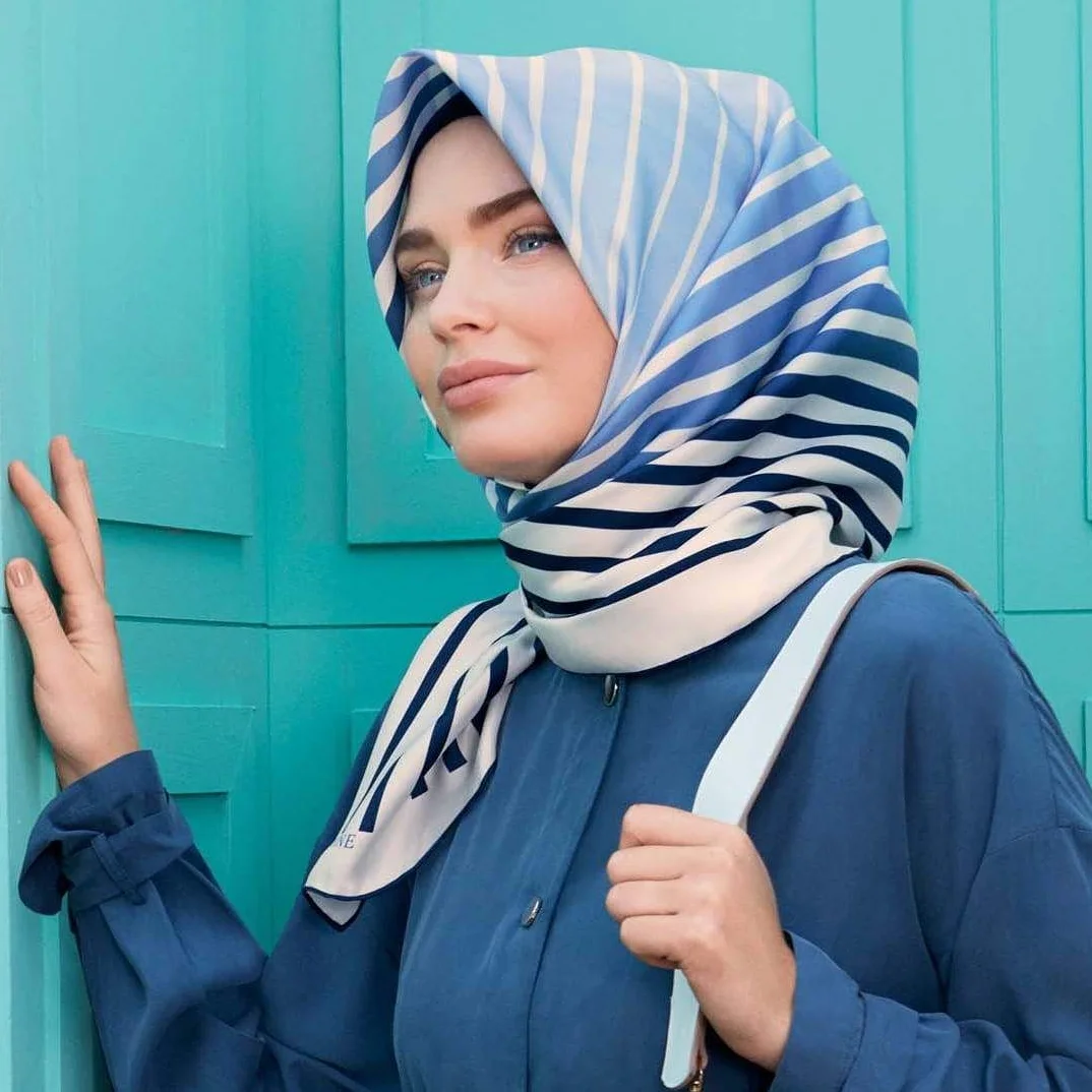印花丝绸围巾时尚女性软孔雀土耳其天然斜纹丝绸围巾