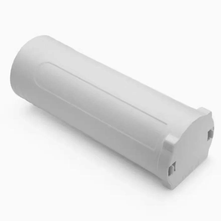 Satellite messenger with multi-GNSS antenna and SOS button