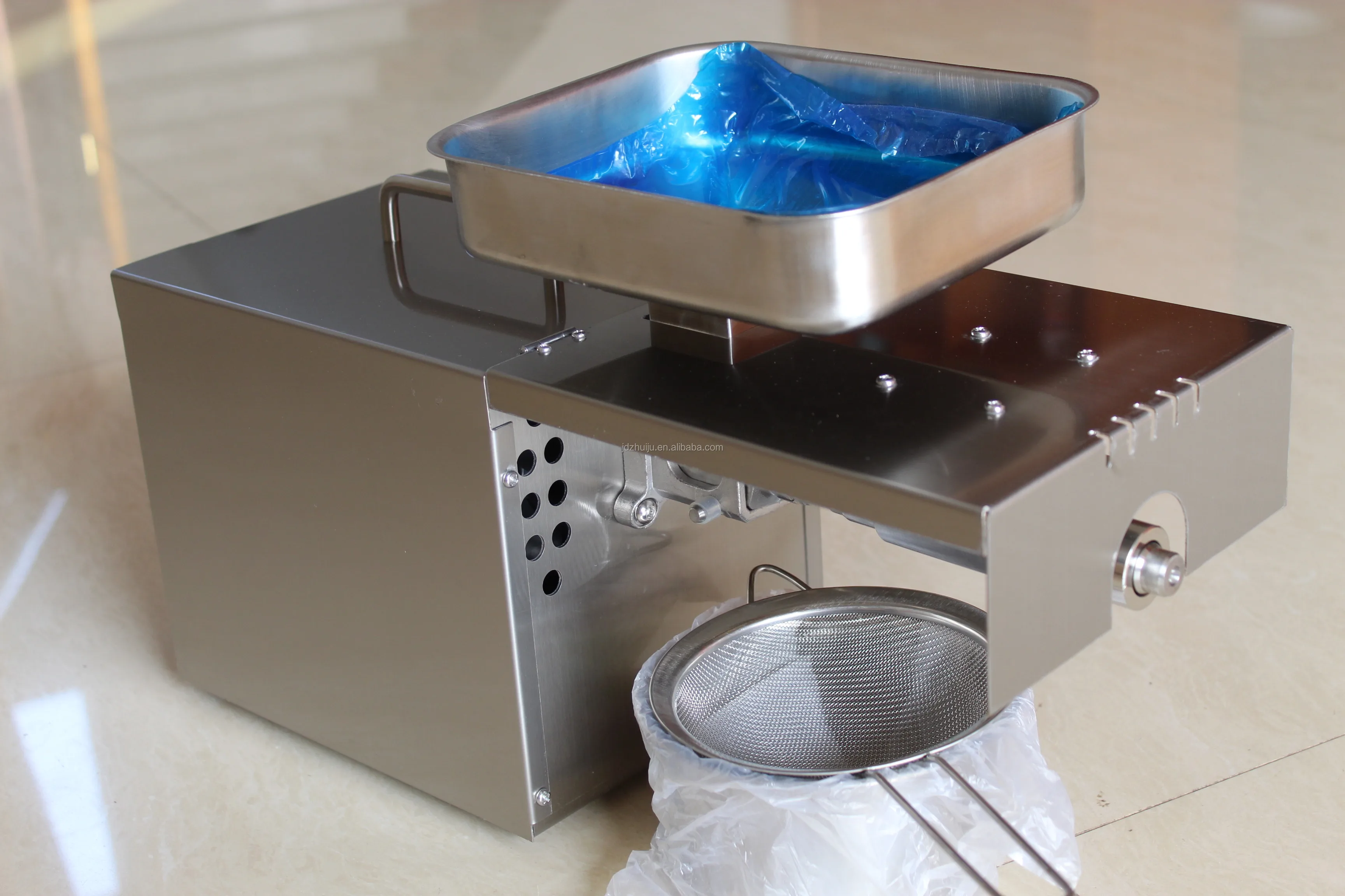 Home Mini Dry Coconut Oil Extractor Machine Hjp01 Buy Oil Press