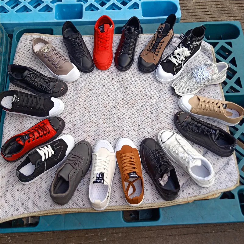 wholesale shoes sold by the case