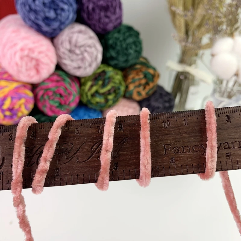 100 Velvet Polyester Chenille Yarn Dyed Super Chunky Big Crochet Thick Wholesale Chenille Yarn