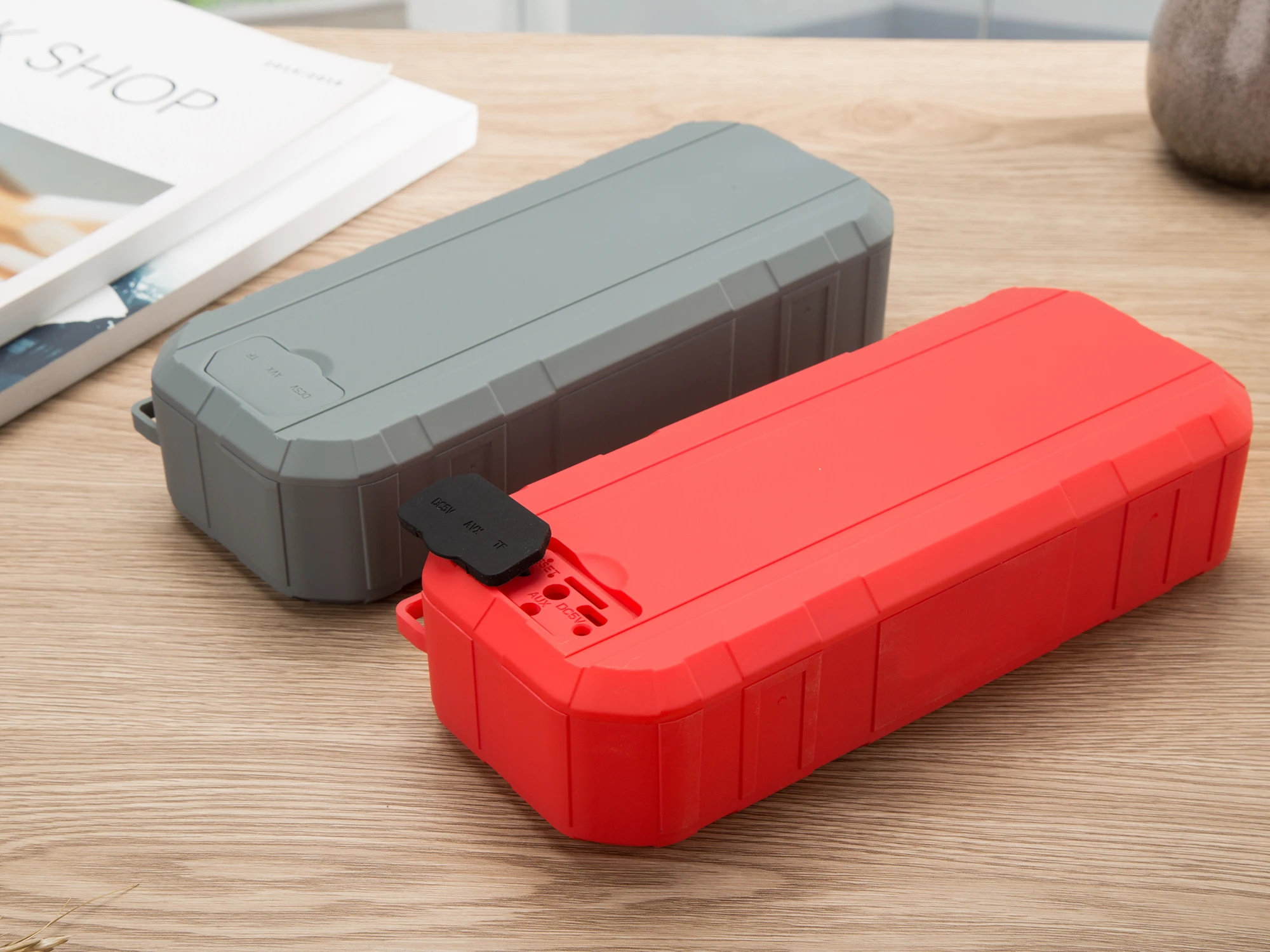Portable Water Resistant Bass Outdoor Music Play Wireless Hands-free Bluetooth Speaker - ANKUX.COM