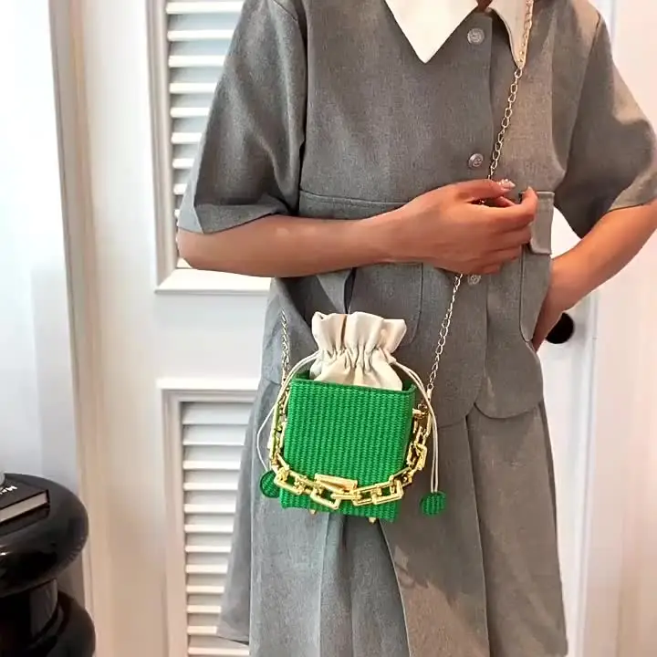 Wholesale Women's Fashion Square Box Mini Bag Cute Minimalist