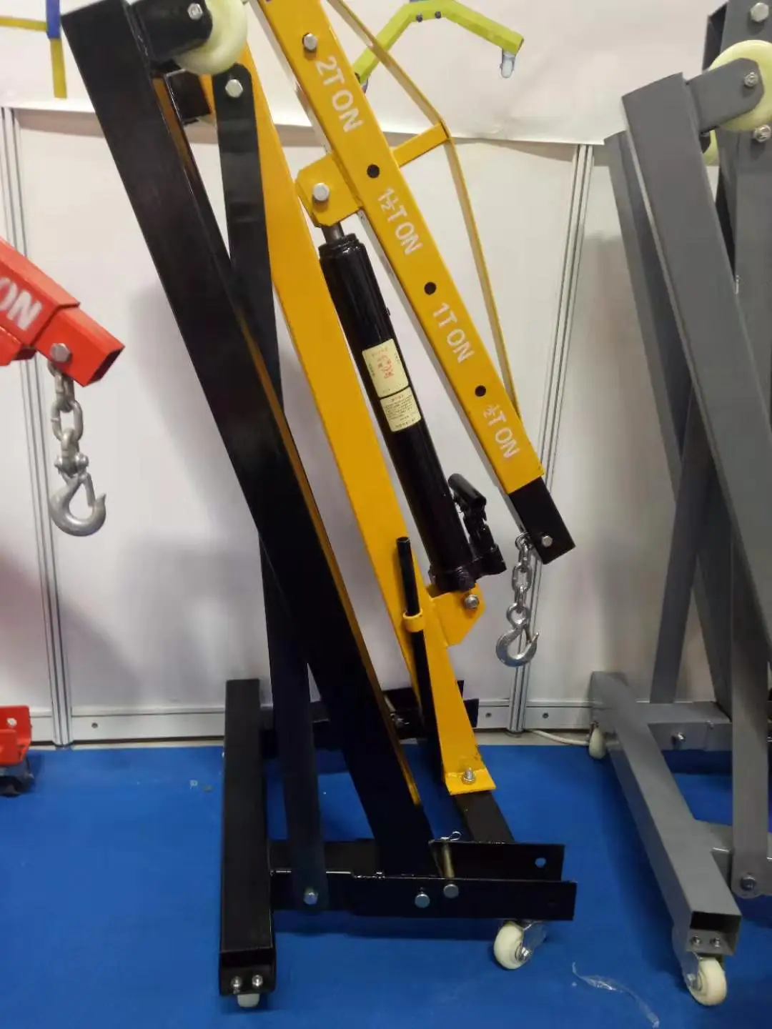 pickup truck crane