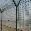 hot dipped galvanized welded curvy wire mesh fence for boundary wall with pvc coated in green color