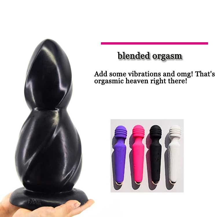 Extreme anal plug and orgasm
