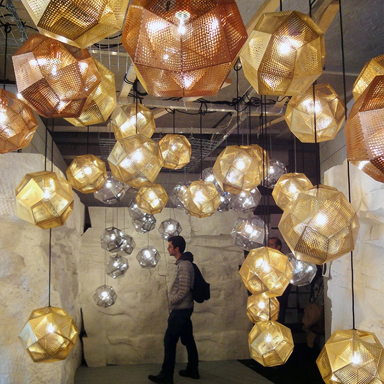 Modern creative art metal geometric pendant light led polyhedron space ball chandelier