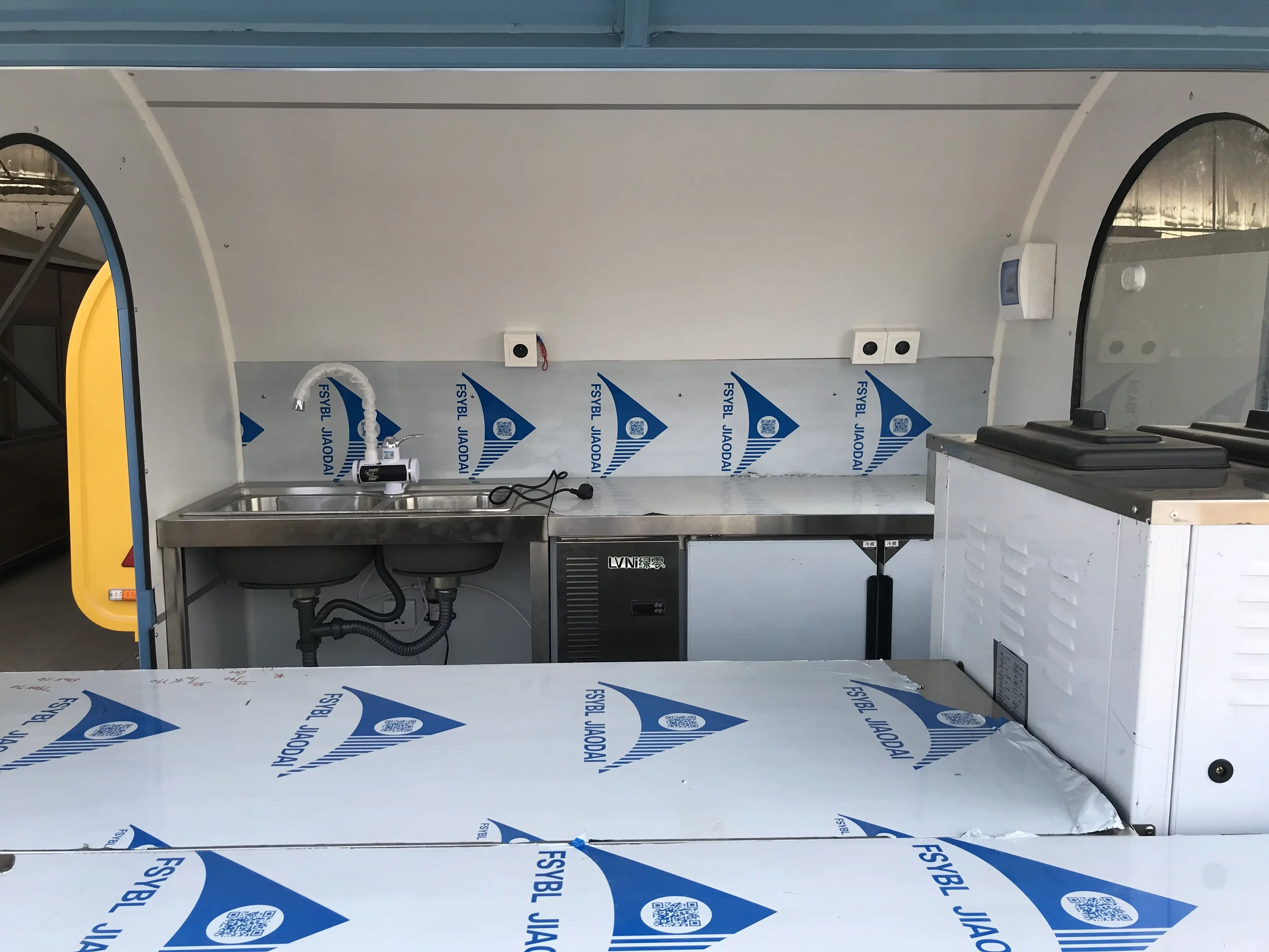 Cheapest European Standard Mobile Kitchen Hamburger Food Trailer