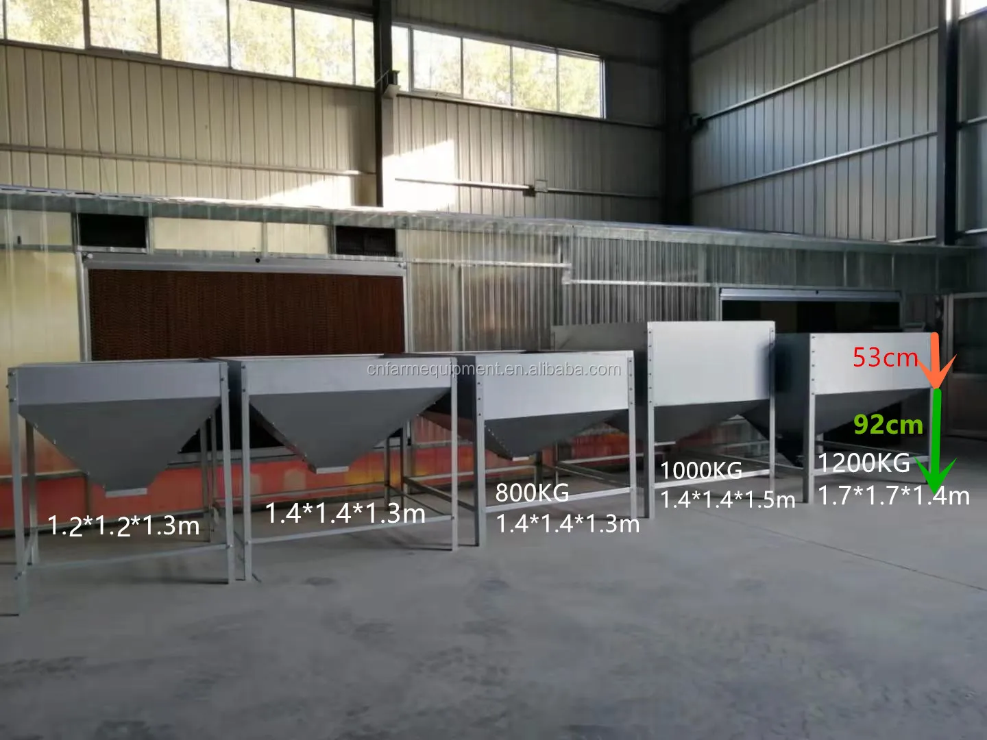 Galvanized Feed Hopper In Automatic Feeding System For Poultry Farm