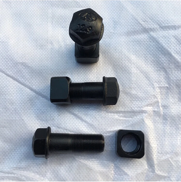 M12*40 Track Shoe Bolts Track Pad Bolts And Nuts For Bulldozer Buy