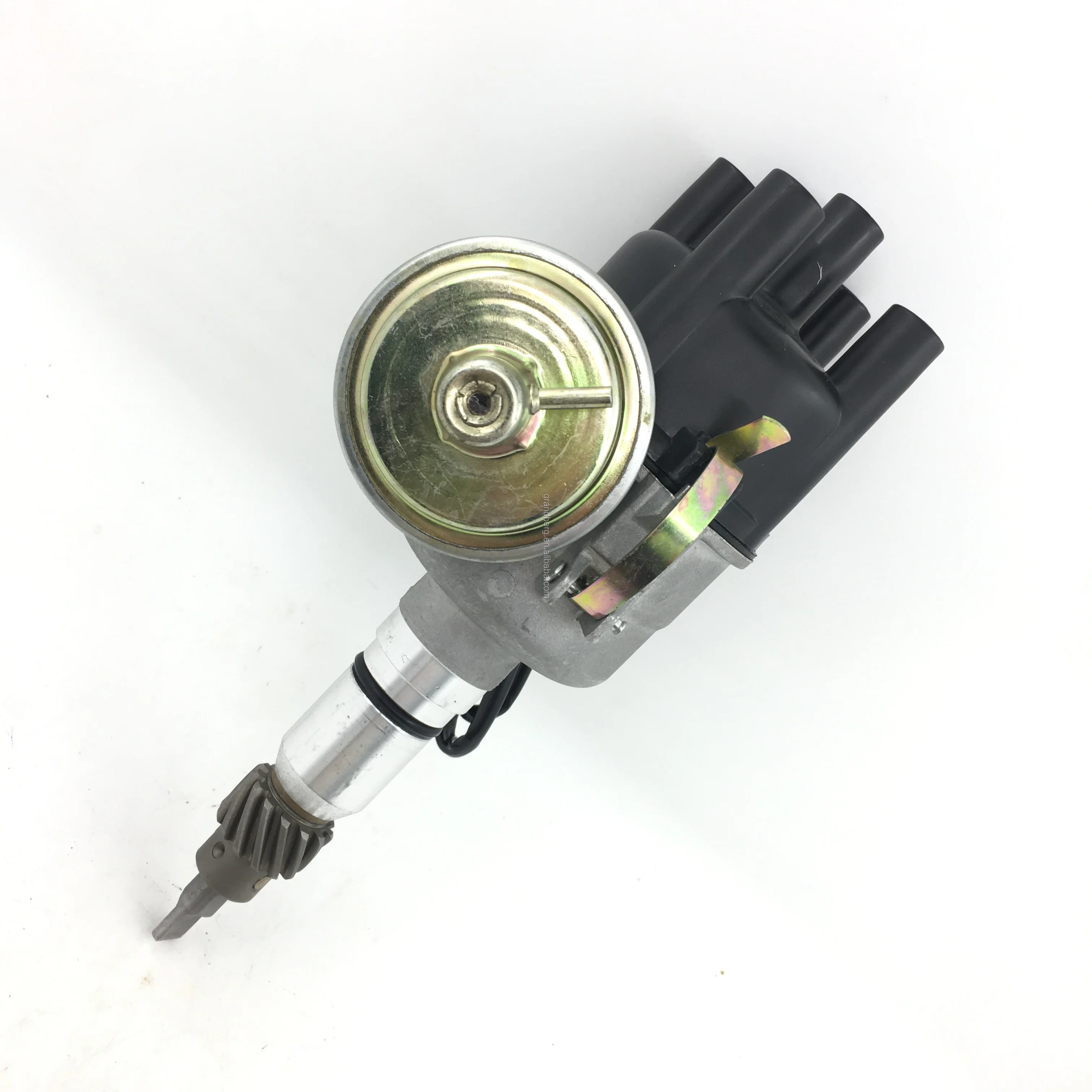 New Electronic Distributor For Toyota Engines 12r 12rm 1910031100