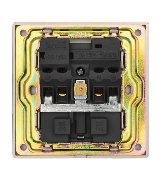 Brand Factory 220 V Electrical Wall Mount Function of Socket Outlets