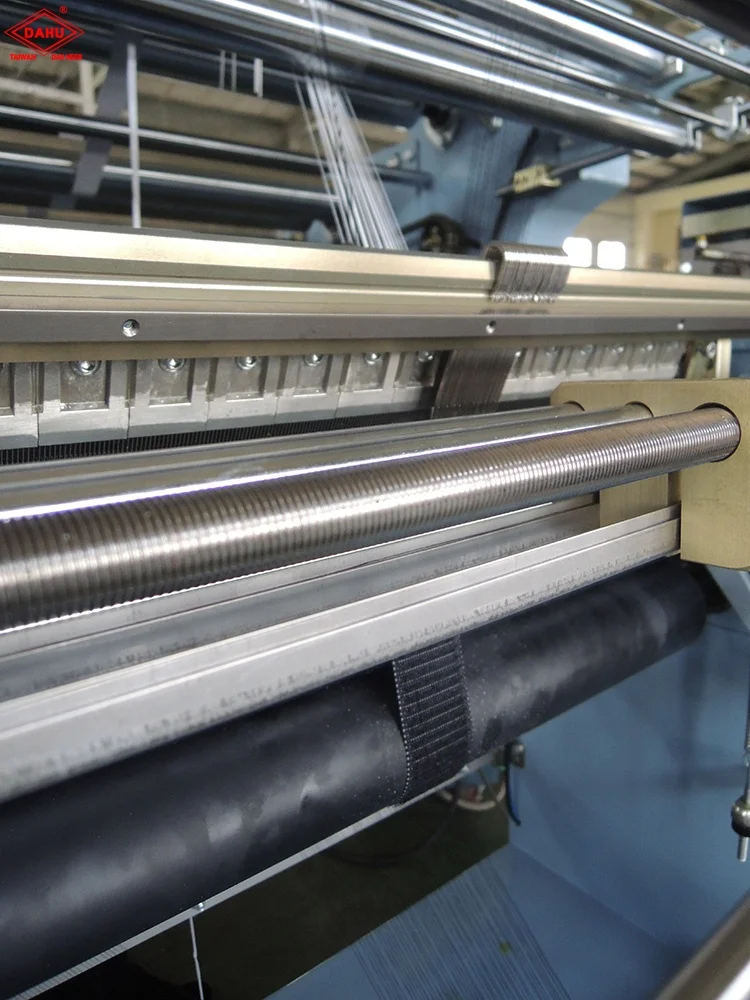 COMPOUND NEEDLE ELASTIC LOOP CROCHET MACHINE 04.JPG