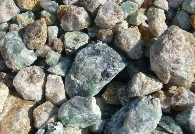 冶金工业用萤石块状氟石