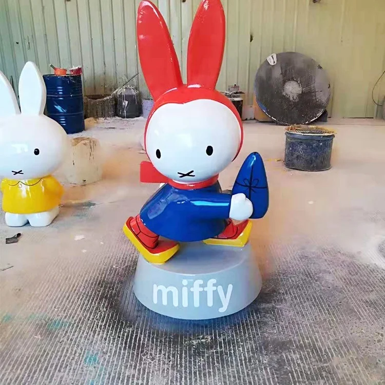 rabbit2 glass.jpg