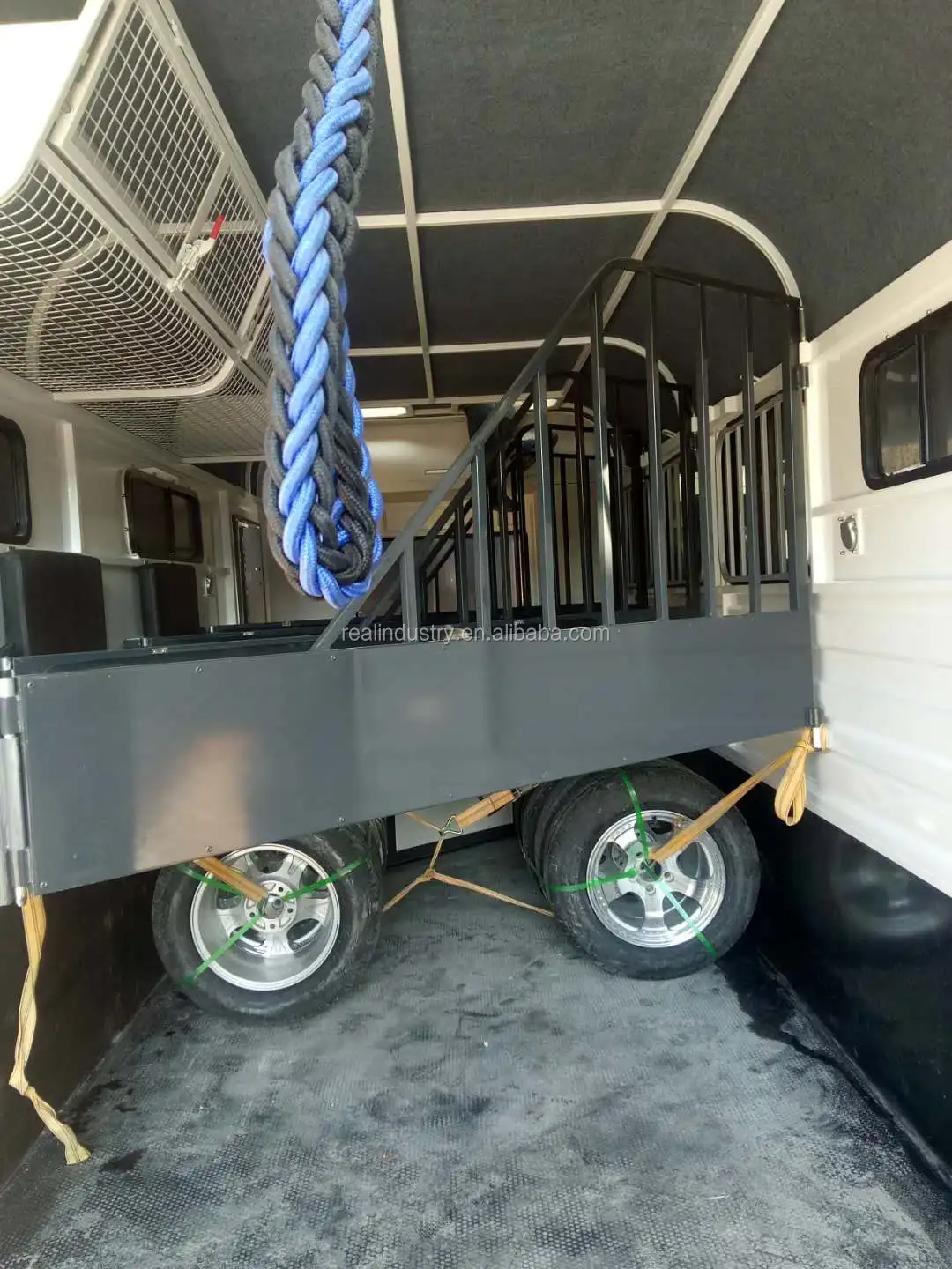 factory outlet high quality horse trailer with the best price