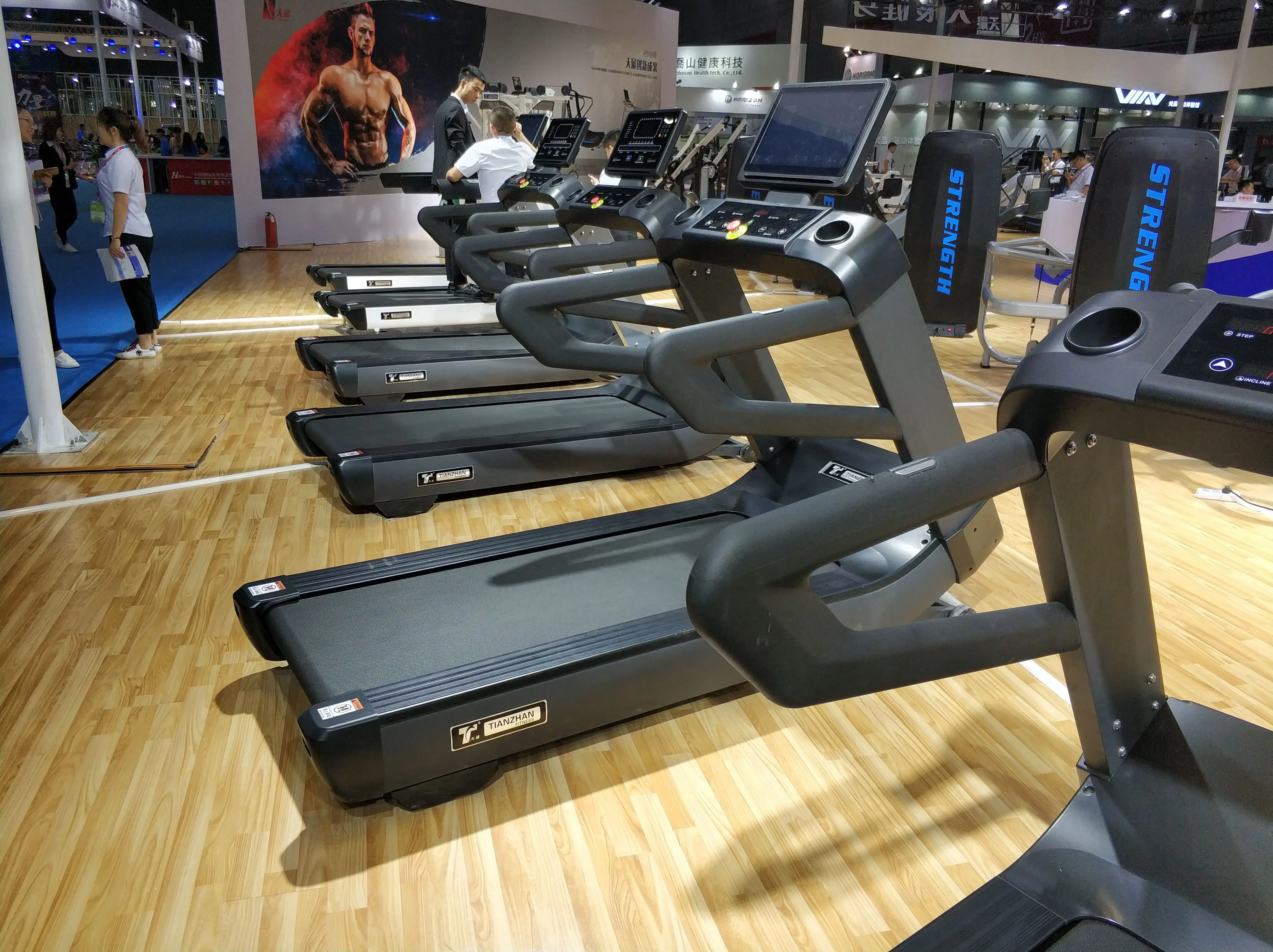 Fitness Gym Equipment/luxury Treadmill With Tv