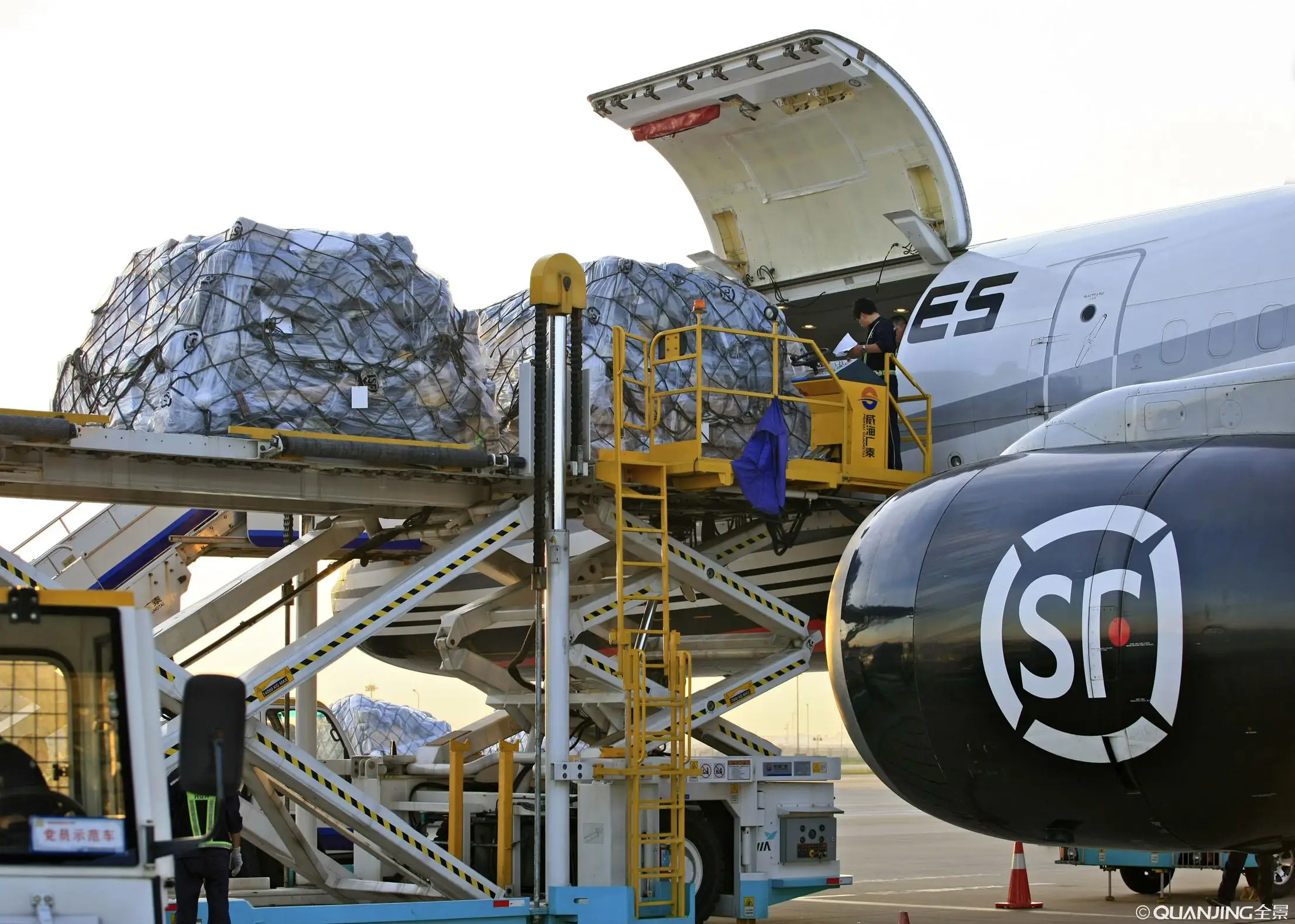 shenzhen courier service freight forwarder dhl air freight rate