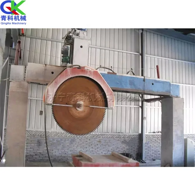 Stone cutting machine - granite circular saw