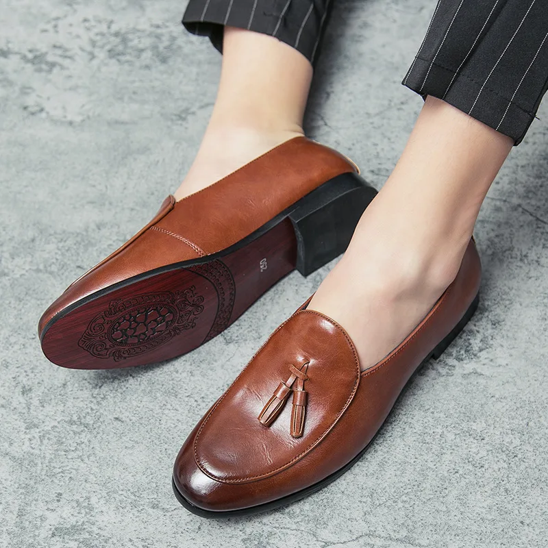 Fashion Tassel Business Shoes Men Breathable Leisure Soft Leather Pointed  Slip-on Dress Shoes Work Loafers Moccasins Formal