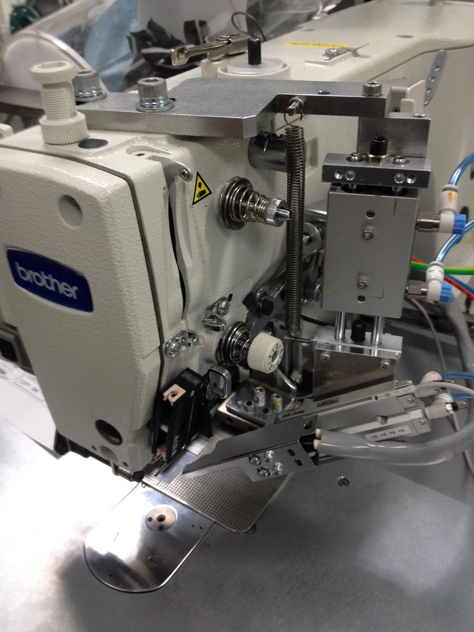 Brother BAS-326H Pattern Sewing Machine for Heavy Materials