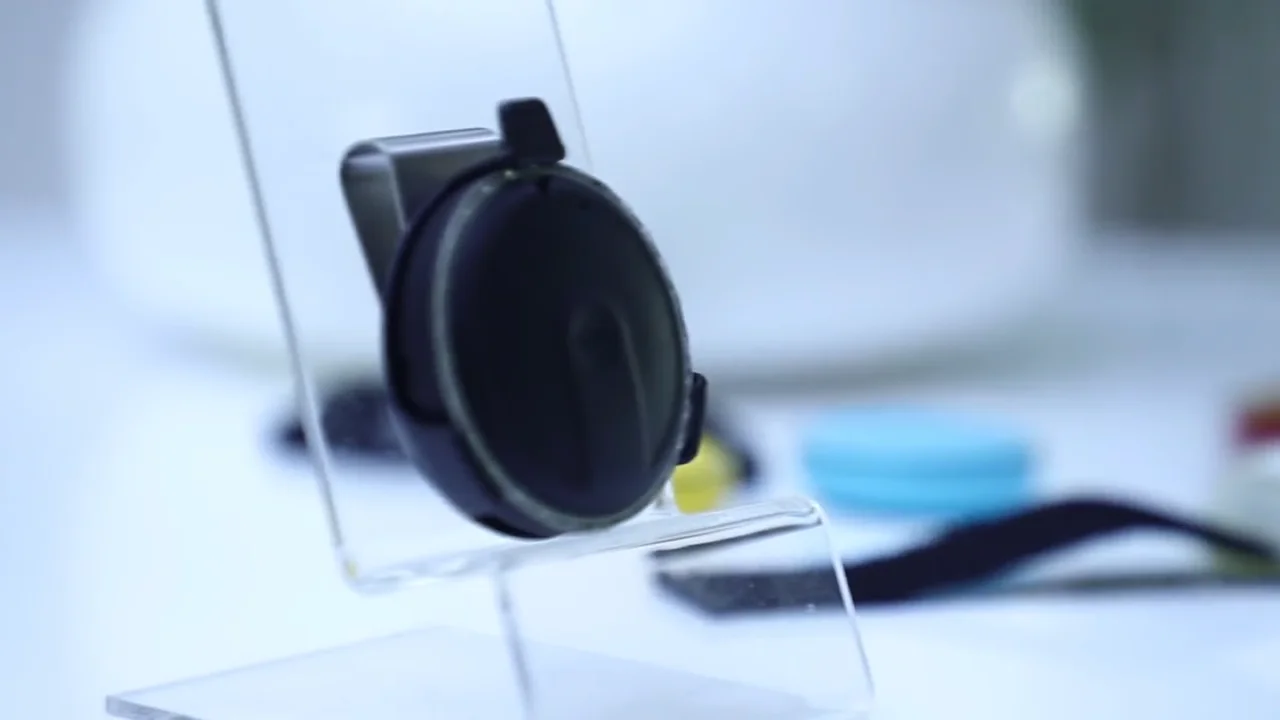 New Generation Ev09 Location Finder Mini Human Gps Tracking Chip Device