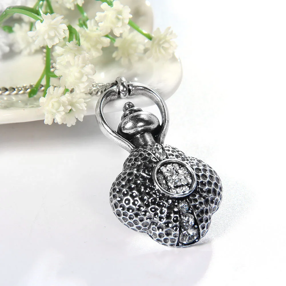 所有行业  钟表,珠宝,眼镜  珠宝 服装和时尚首饰  锌合金饰品  月的