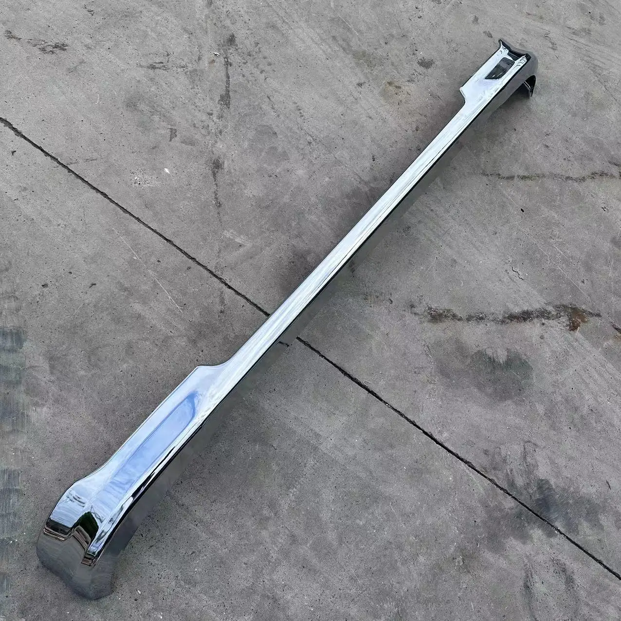 GHCD Hot Production/factory Price/factory Production Japanese Truck HIN300(wide/narrow) Chrome-plated Lower Bumper factory