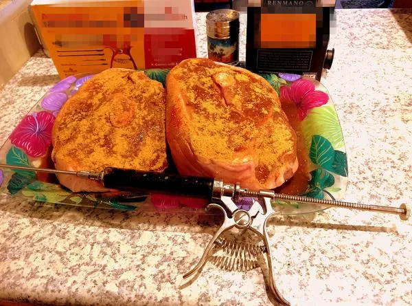 BRINE BBQ MEAT INJECTOR.jpg