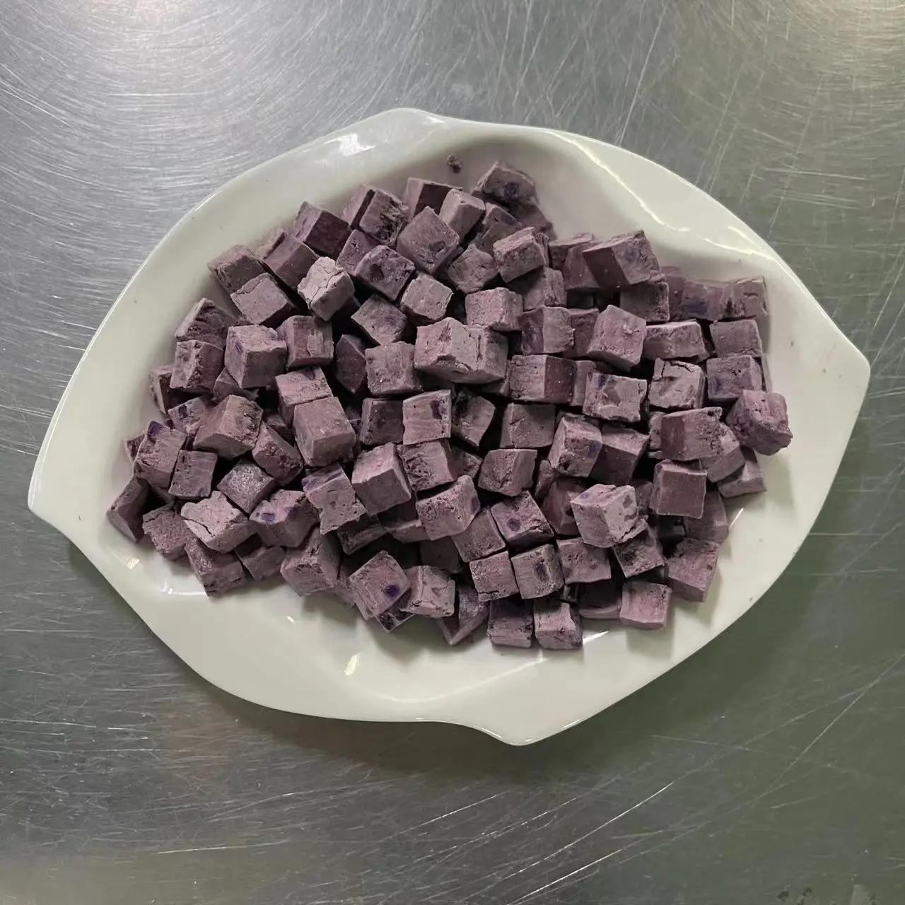 Freeze Dried Chicken Purple Sweet Potato Granules Cat & Dog Snacks Shandong Rizhao manufacture