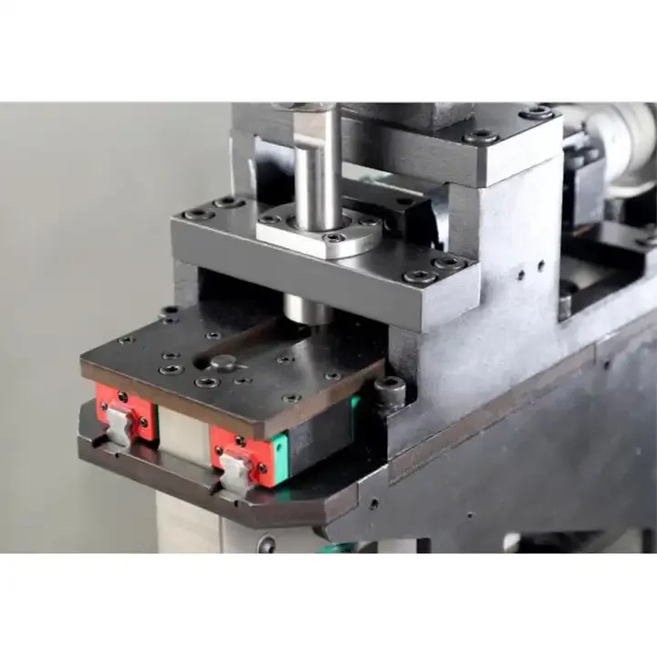 Electric Automatic Eyelet Buttonhole Snap Plastic Button Press Pressing