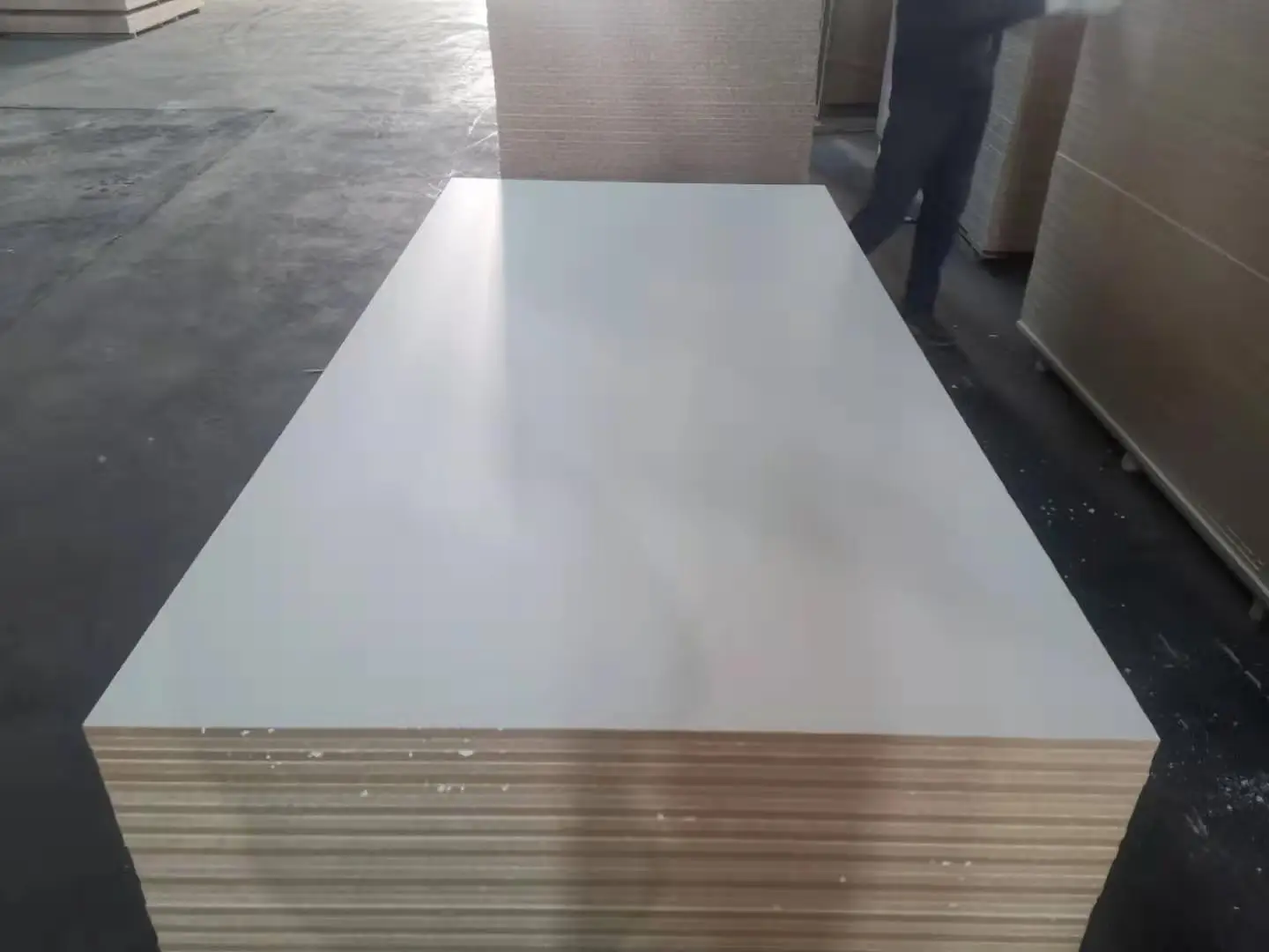 3mm Dark Brown Hardboard Hdf Board From Linyi Wood Fiber Fiberboards Mdf Buy 3mm Hardboard