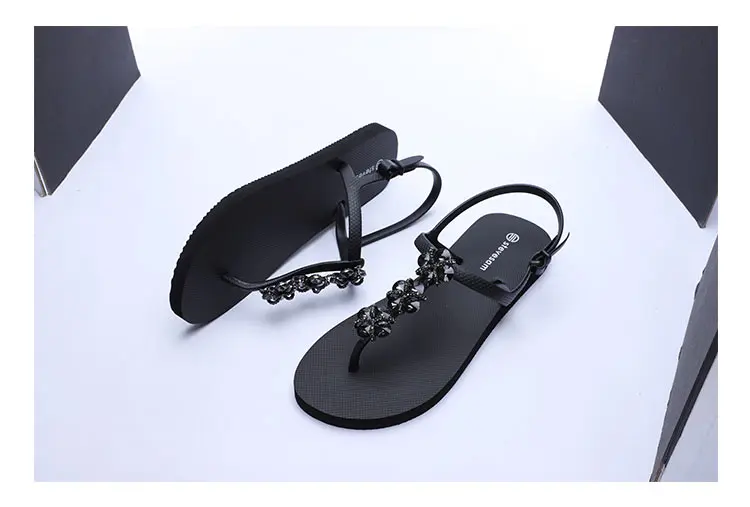 sandal_02.jpg