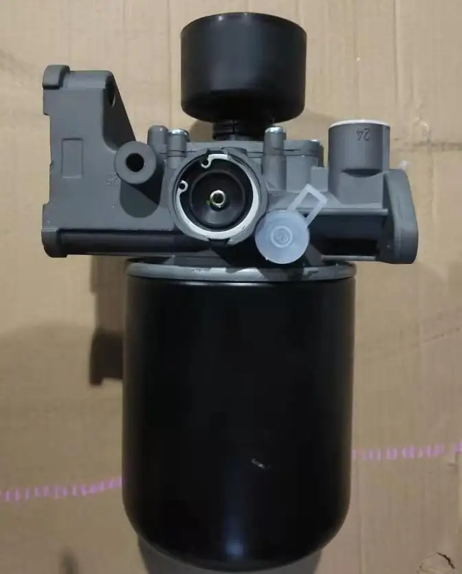 VIT-U truck  Air Brake Valve Air Dryer A.P.U.  LA9018  K002740  K024635N50 manufacture