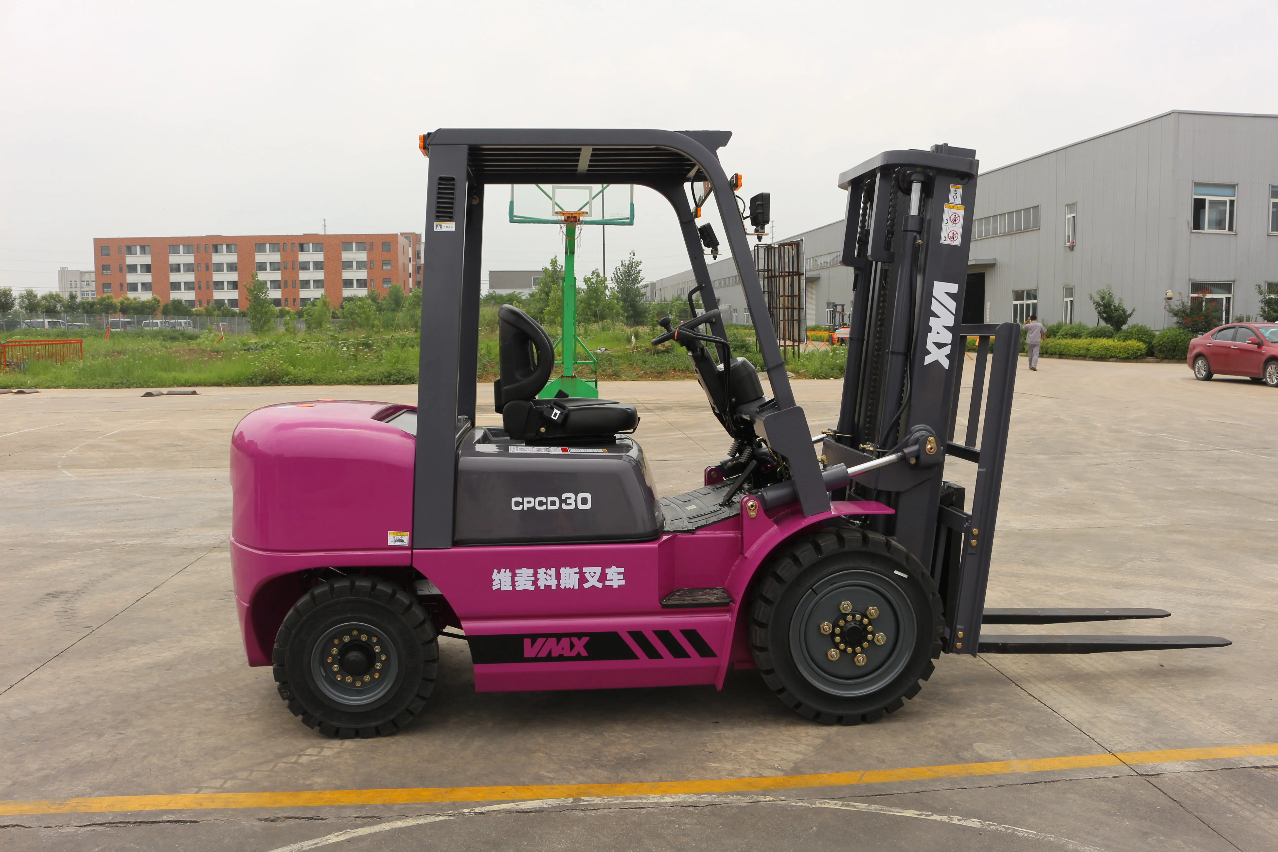 3 阶段全免费 4 轮 3 吨柴油叉车 fd30 实心轮胎自动叉车