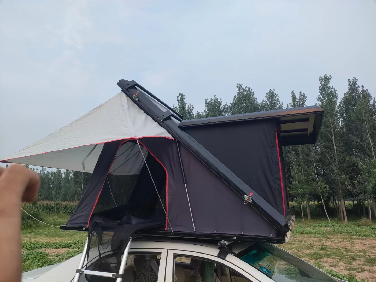 2024 Car Rooftop Tent Mounted Hard Shell Abs 3-4 Person Large Space 