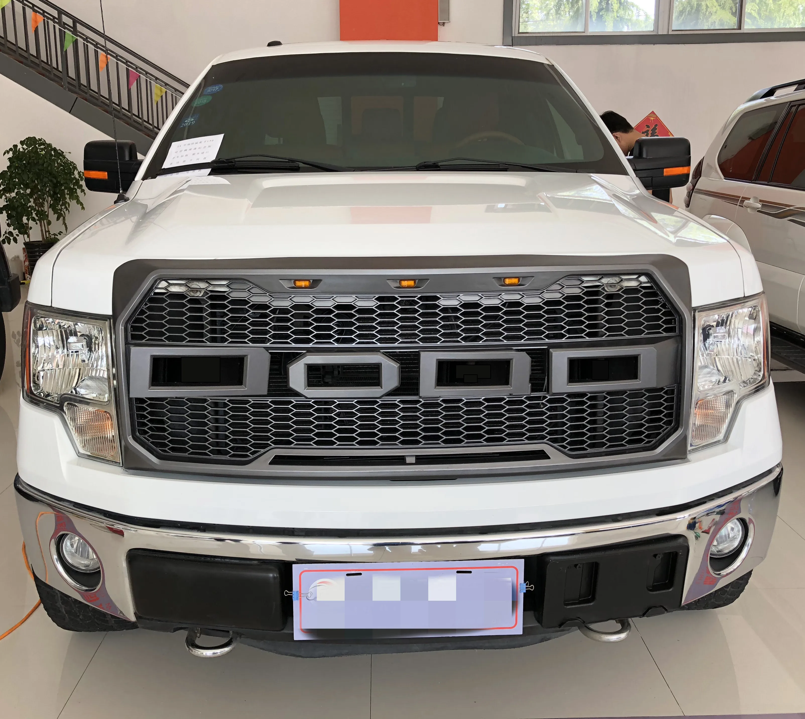 Kits De Carrosserie Supérieur Avant Calandre Pour Ford F150 2013 - Buy ...