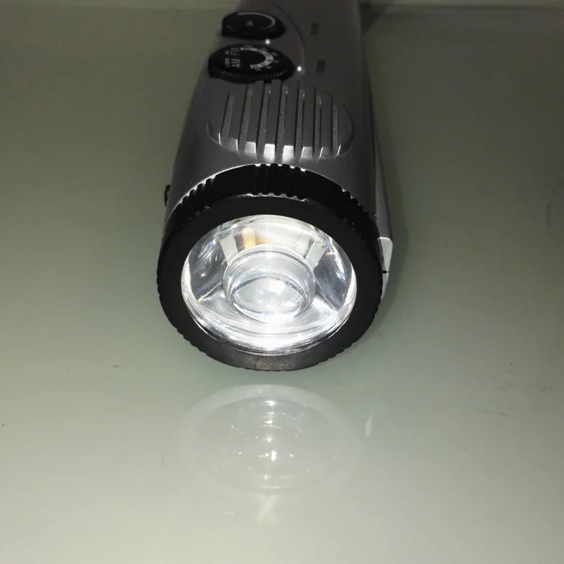 Portable Am/fm Radio With Led Light And Siren Blinking Mini Radio Light