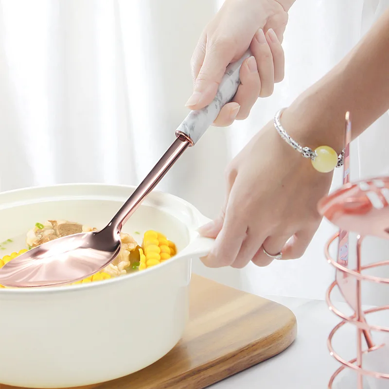 Pink cookware2.jpg
