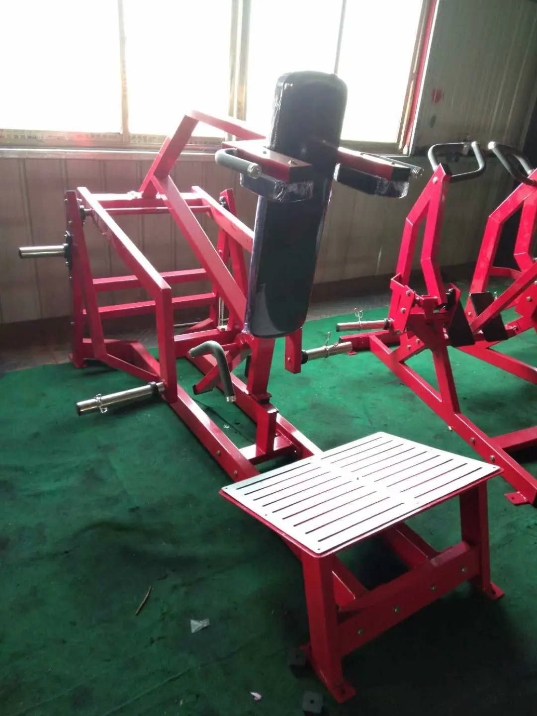 DFC Squat Machine s035yw