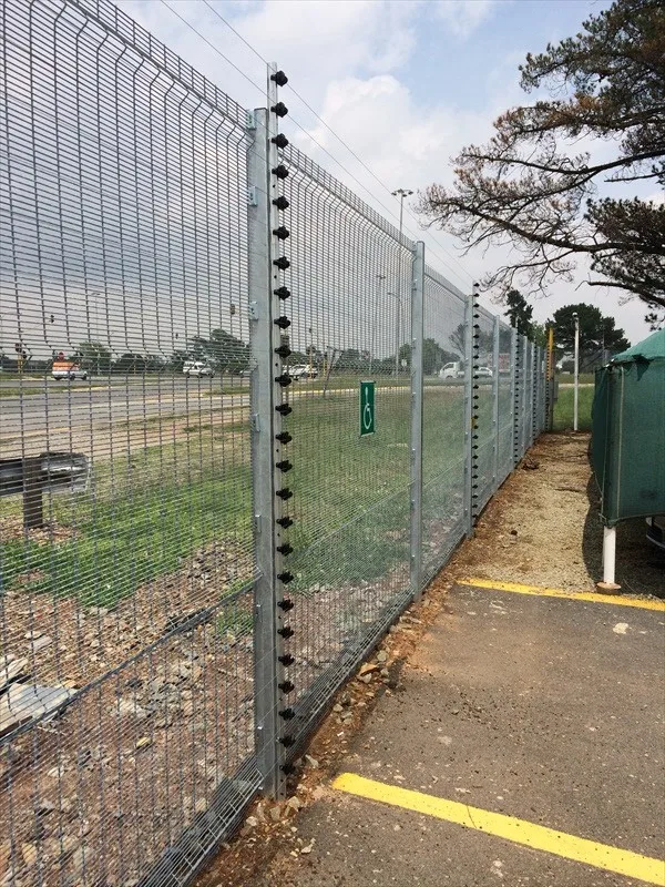 High Voltage Anti Theft Anti Climb 358 Perimeter Security Fence With